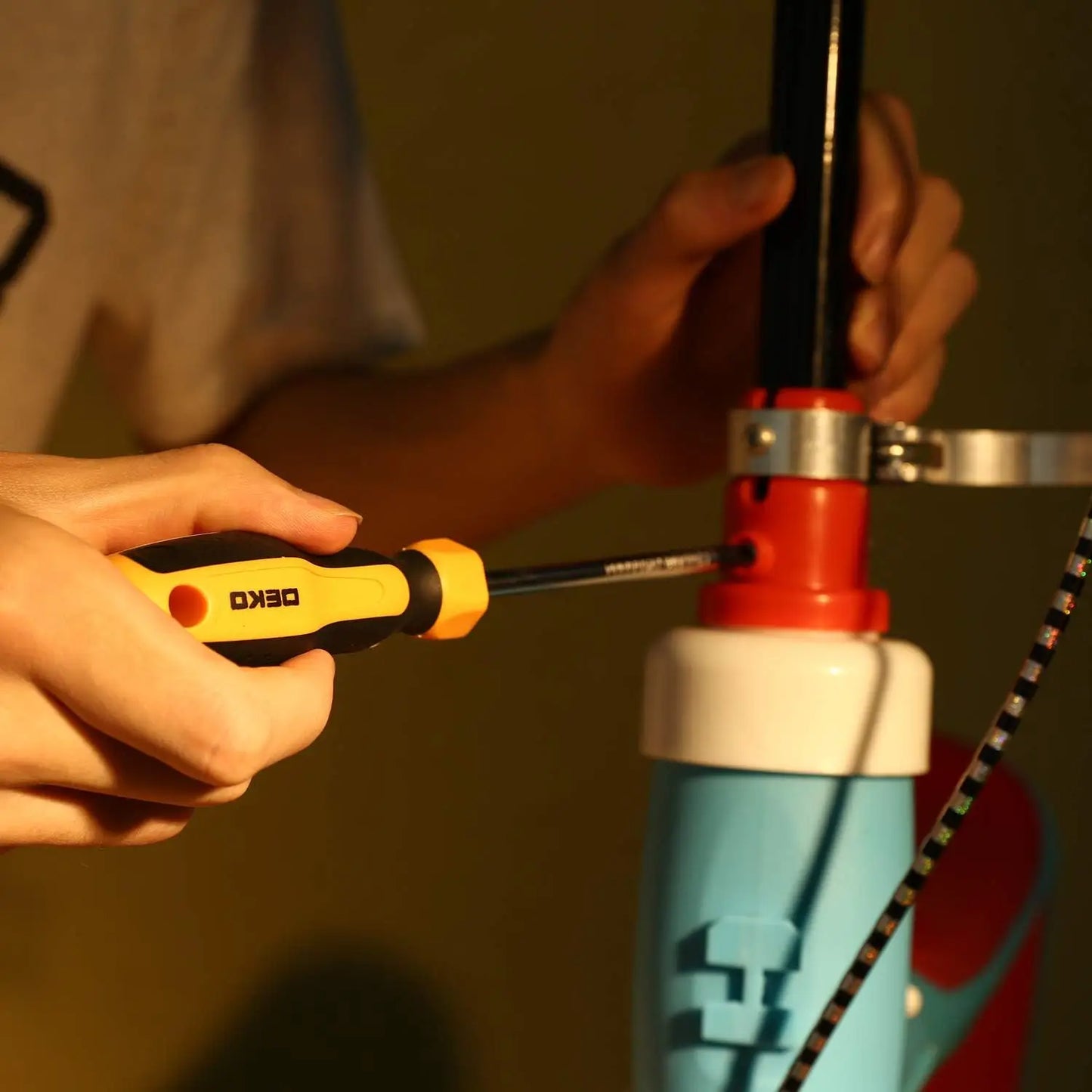DEKODIY Auto Repair Tool Set For General Household Use
